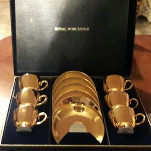 Royal Worcester Vintage Tea Set